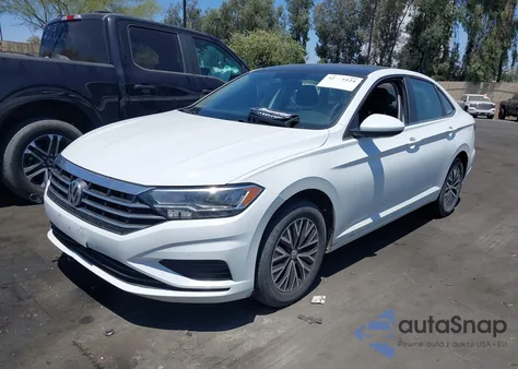 2020 Volkswagen Jetta 1.4T R-Line/1.4T S/1.4T Se z USA, uszkodzony, nr VIN 3VWCB7BU5LM071404